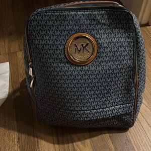 michael kors backpack